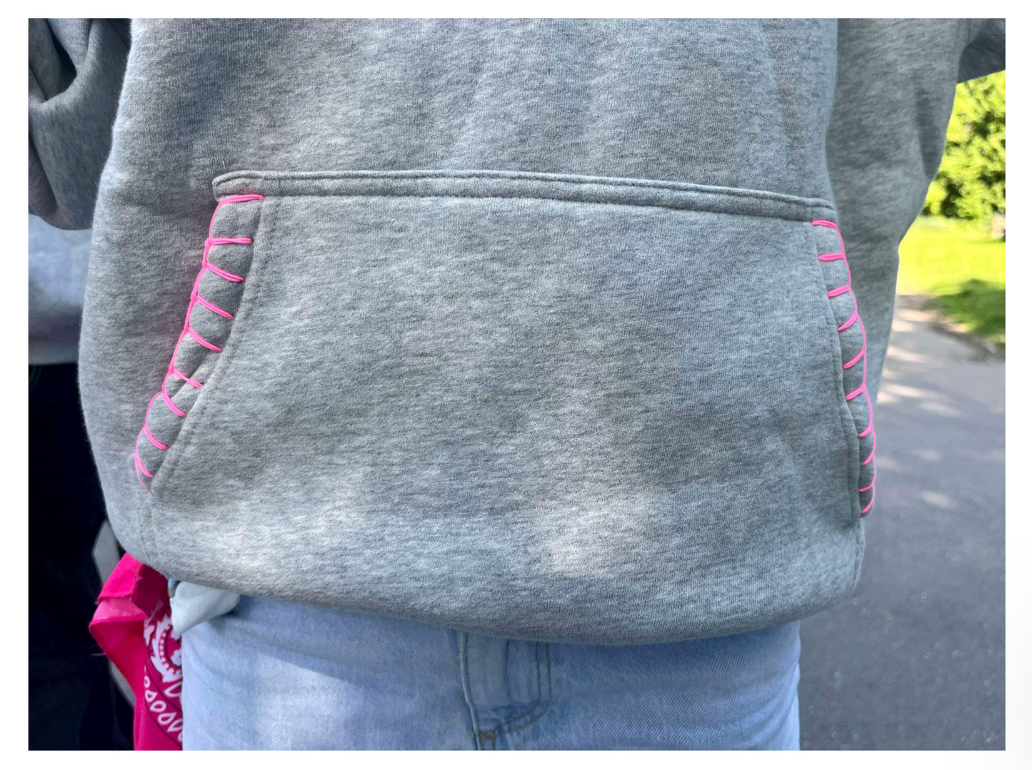 Grey + Pink 🩶🩷